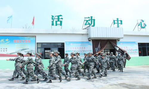 儿子玩游戏上瘾怎么办？特训学校提出戒除游戏上瘾五步走