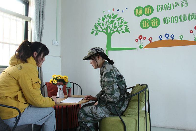 1-22030Q0301Xa.jpg