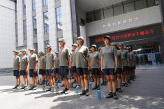 学校定期开展禁毒预防宣传教育活动 提高青少年
