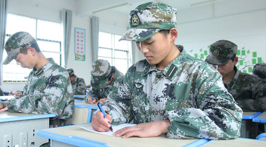 父母越是强迫孩子努力学习，孩子就越叛逆