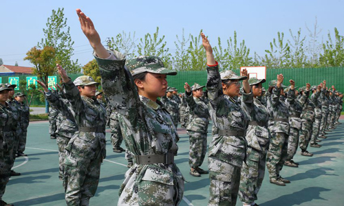 问题孩子该怎么教育呢?